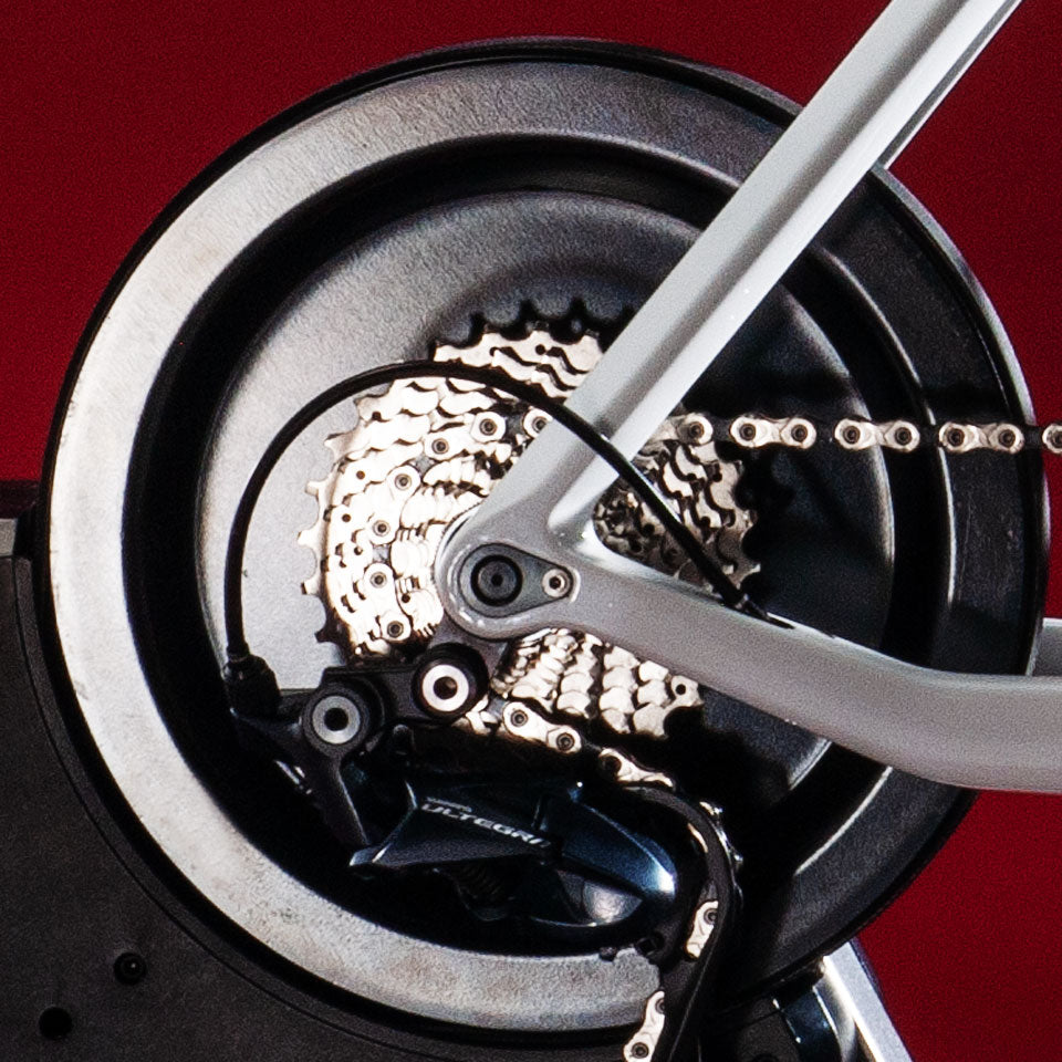 Minoura KAGURA LSD9200 Smart Direct Drive Trainer