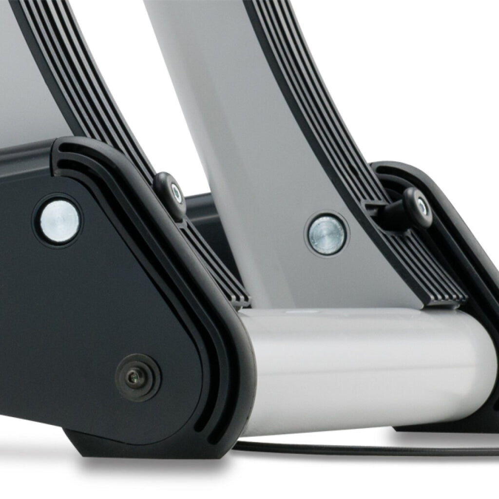 Minoura LiveRide LR541 Remote Indoor Bike Trainer