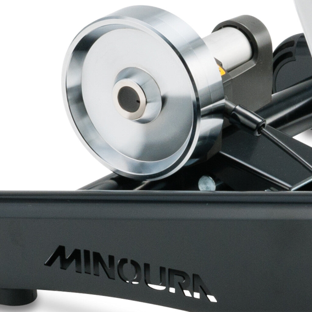 Minoura LiveRide LR541 Remote Indoor Bike Trainer